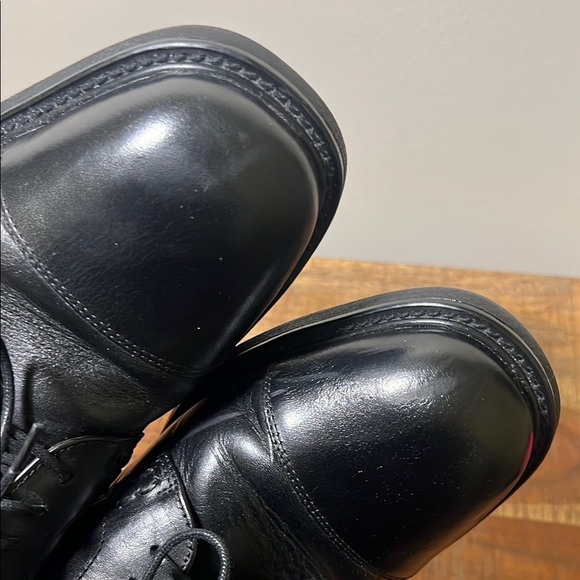 Florsheim Comfortech Black Oxford Shoes with Lace-Up Design, Mens 10 - Picture 5 of 8